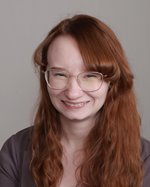 Alexi Starr headshot
